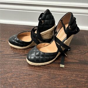 Shoe Dazzle Black Espadrille Sandals with Quilted Texture